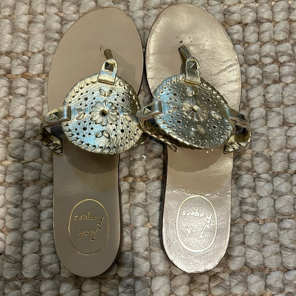 Jack Rogers Gold Flat Leather Sandal Size 7 / 7.5